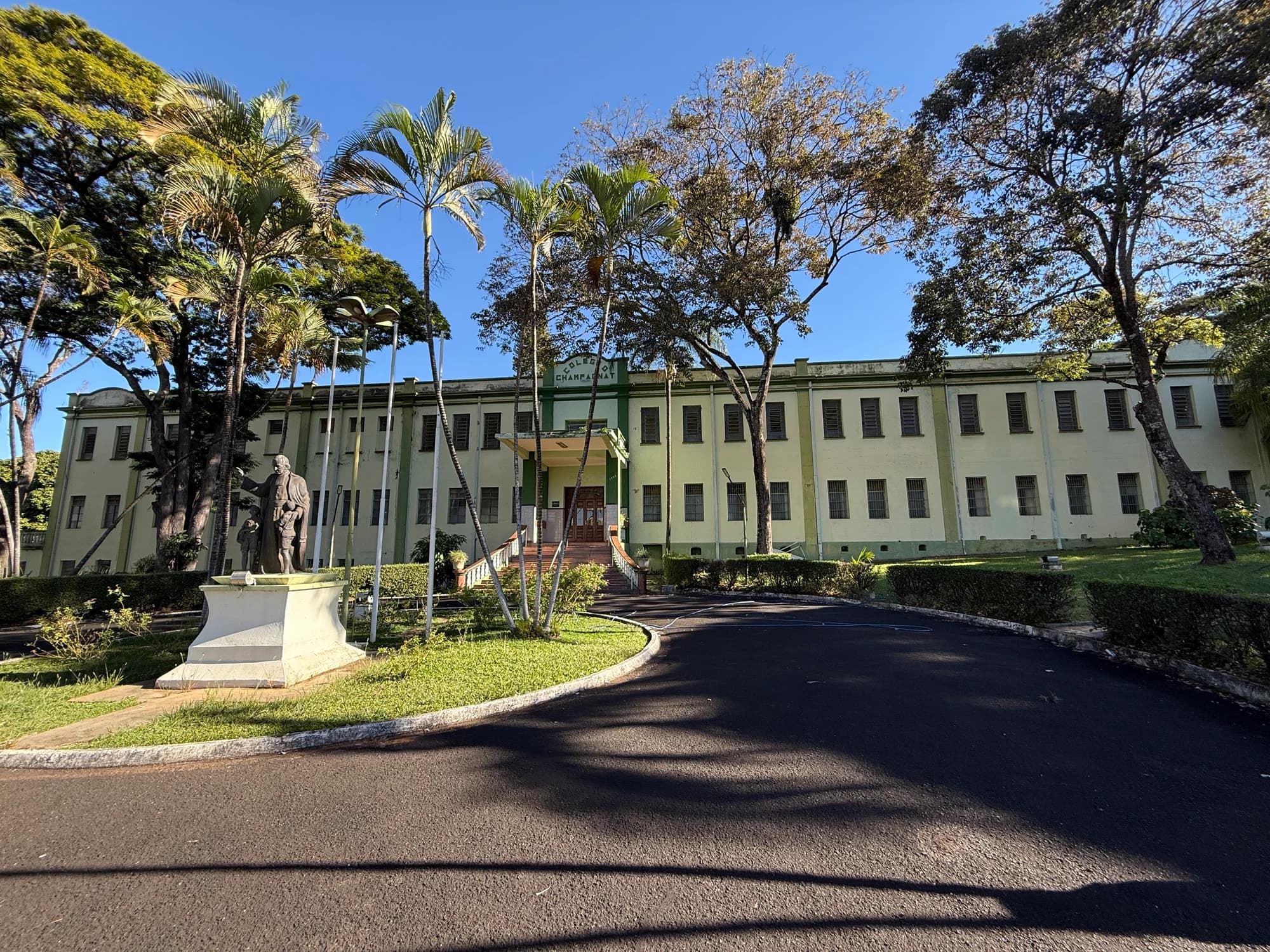 Colégio Champagnat - Franca