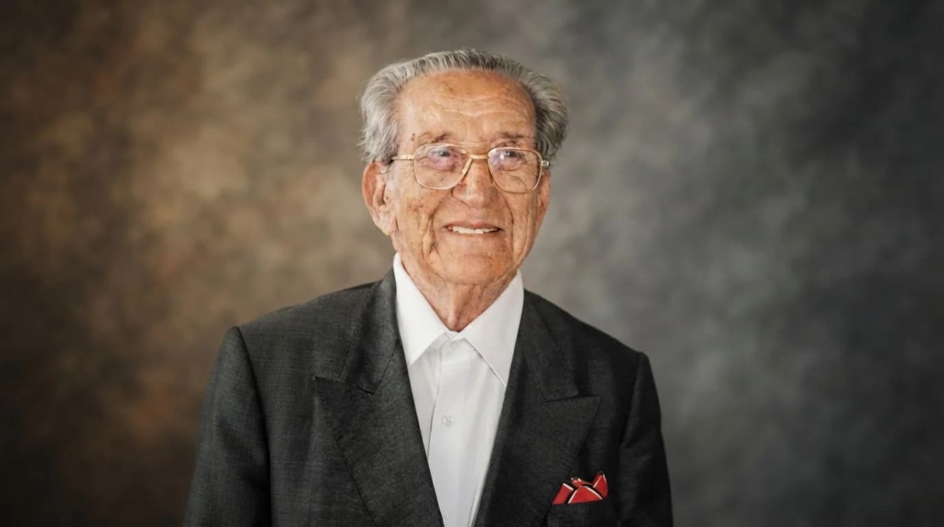 Tomás Novelino